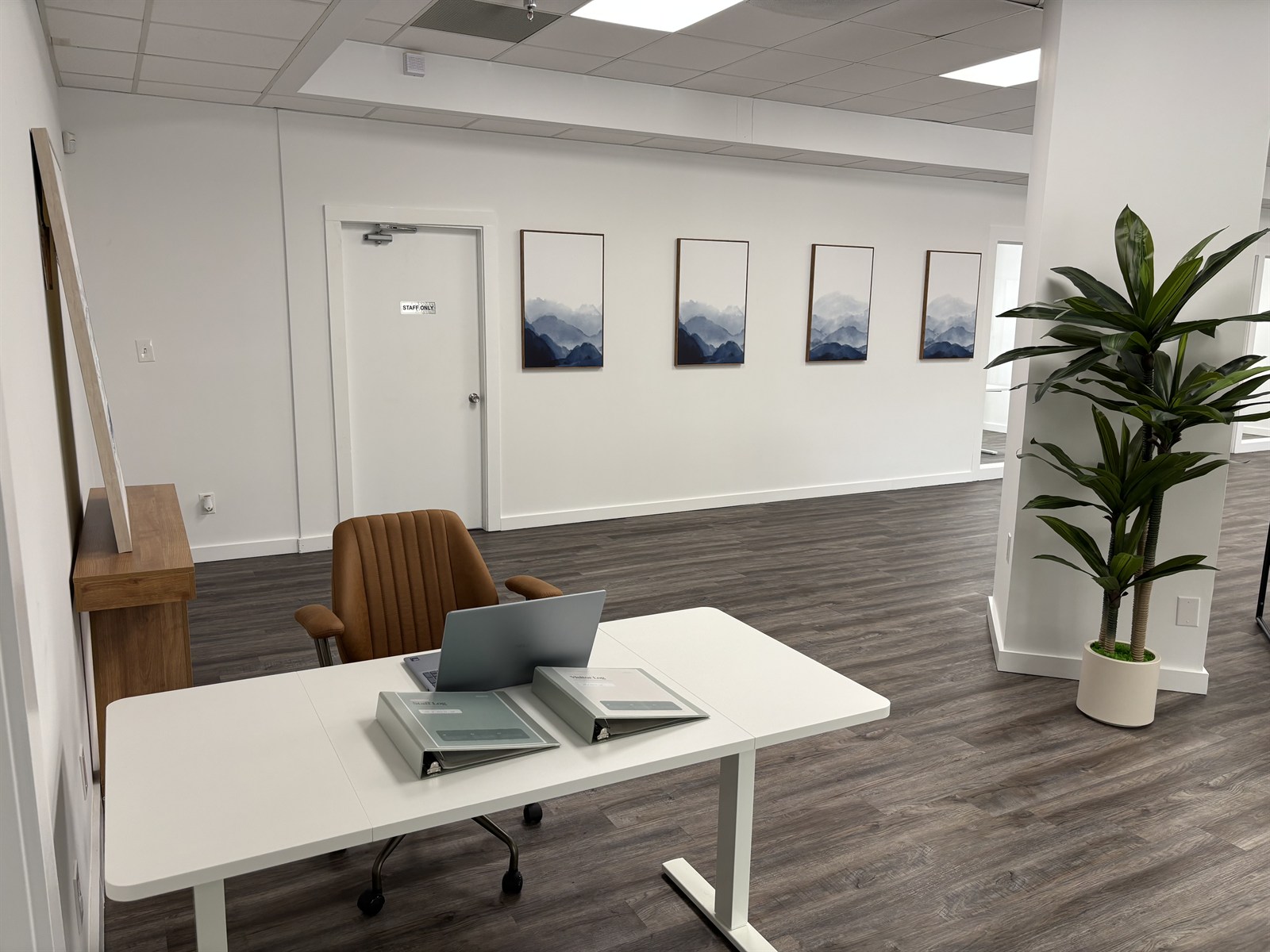 Reception area at the Greet Health Gainesville office